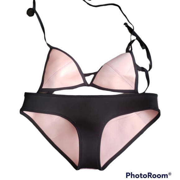 Triangl 2 Piece Swimsuit Set - Picture 7 of 12